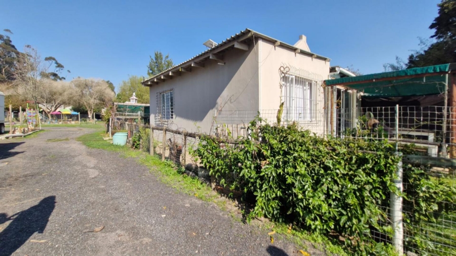7 Bedroom Property for Sale in Joostenbergvlakte Western Cape